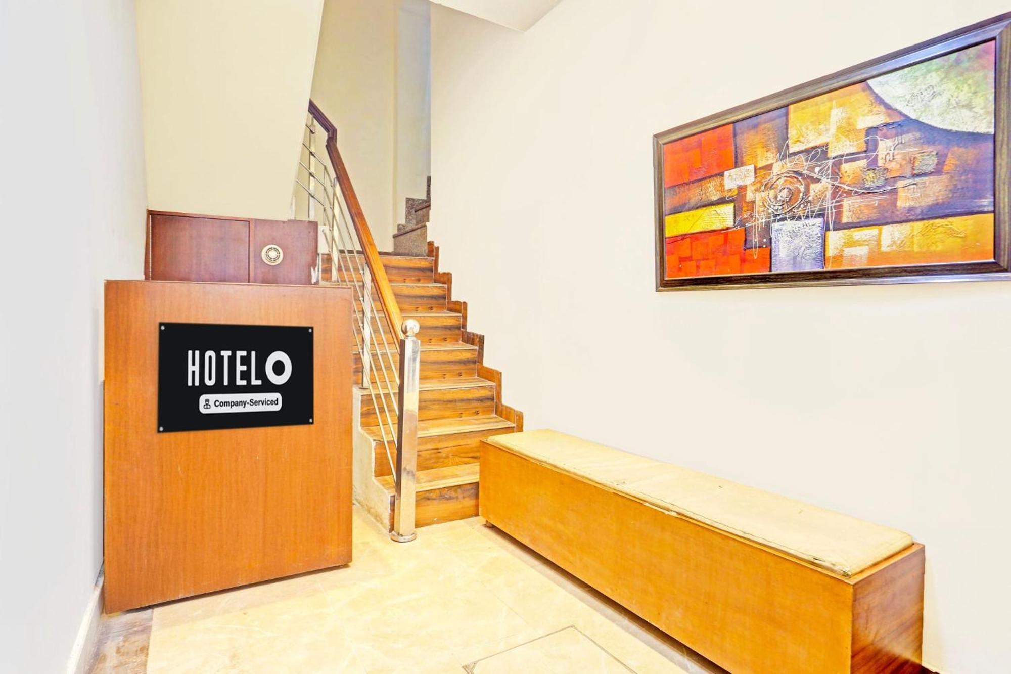 Super Hotel O Sector 45 Formerly Manyavar Чандігарх Екстер'єр фото