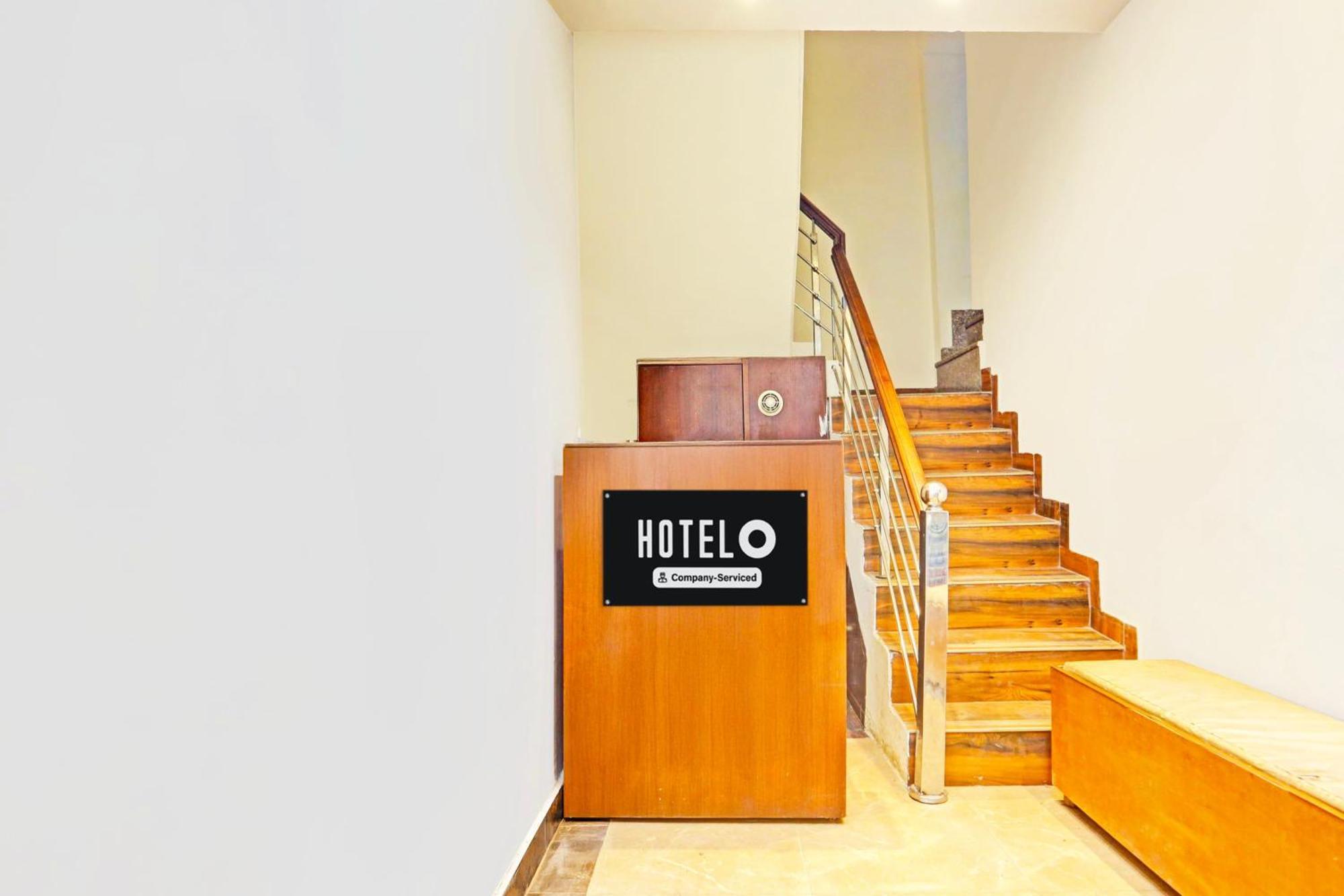Super Hotel O Sector 45 Formerly Manyavar Чандігарх Екстер'єр фото